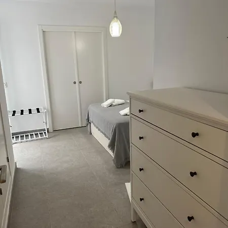 Coqueto Apto A 2 Min De La Playa Фуэнхирола