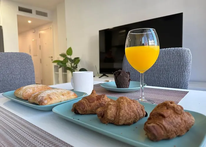 Coqueto Apto A 2 Min De La Playa Апартаменты *