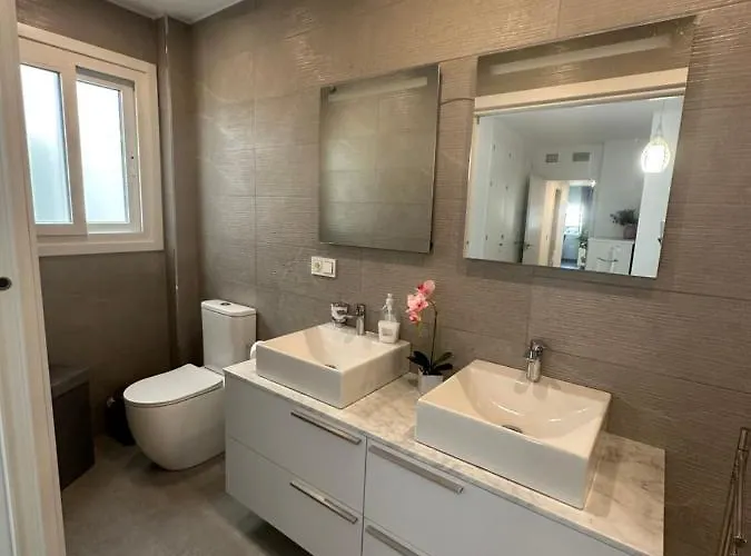 Coqueto Apto A 2 Min De La Playa